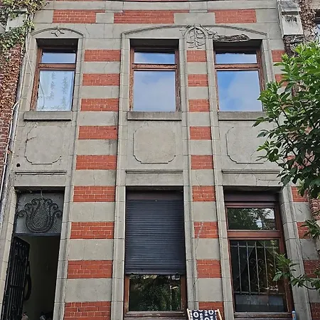 Charlemagne House Luik