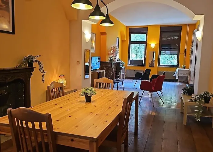 Charlemagne House * Liege