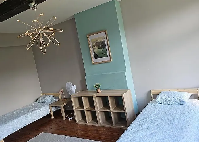 Charlemagne House Holiday home *